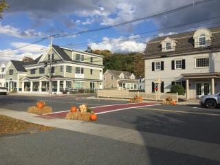 photo of downtown Topsfield